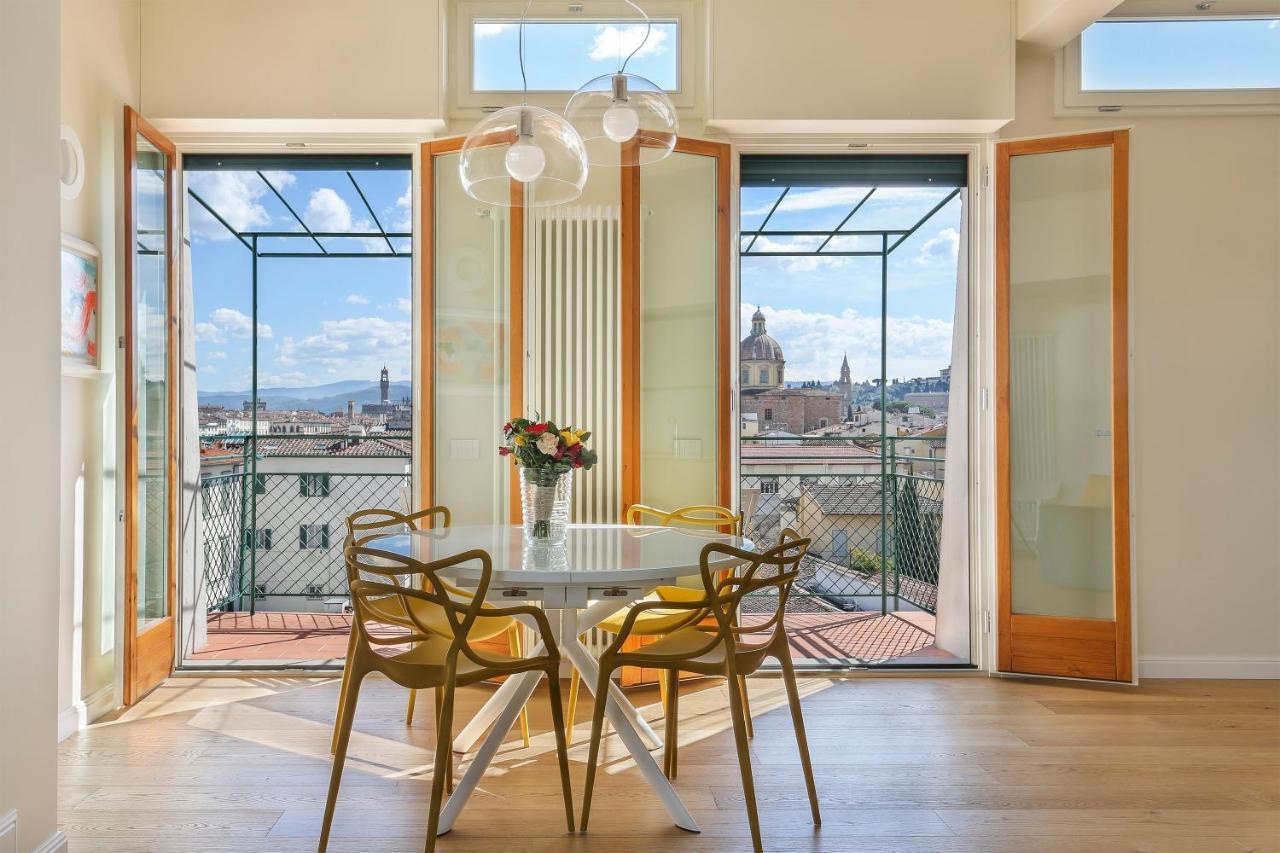 Penthouse With Big Terrace In Oltrarno Lägenhet Florens Exteriör bild
