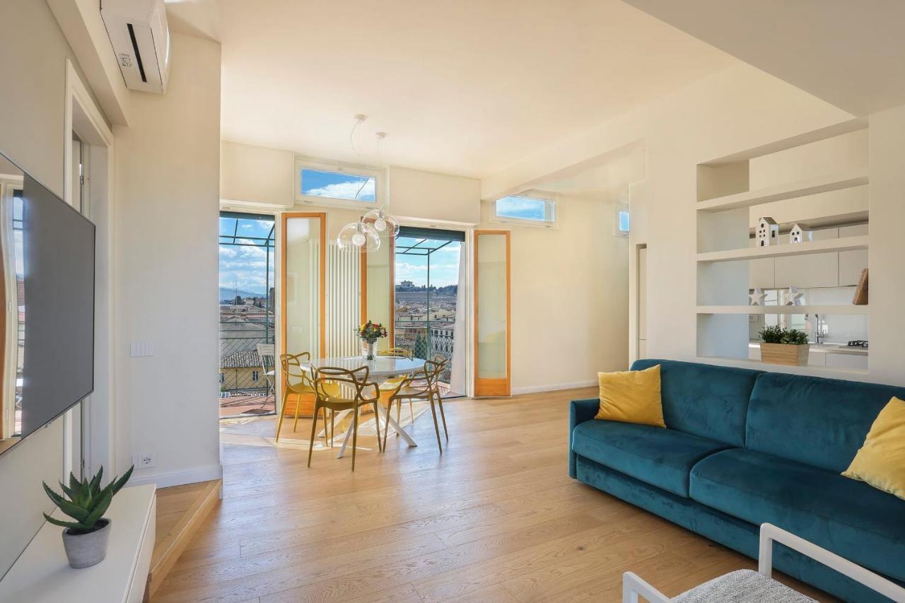Penthouse With Big Terrace In Oltrarno Lägenhet Florens Exteriör bild