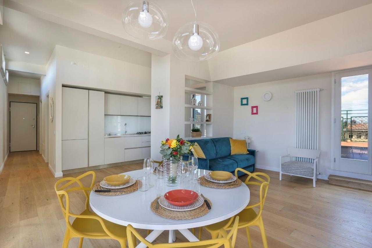 Penthouse With Big Terrace In Oltrarno Lägenhet Florens Exteriör bild